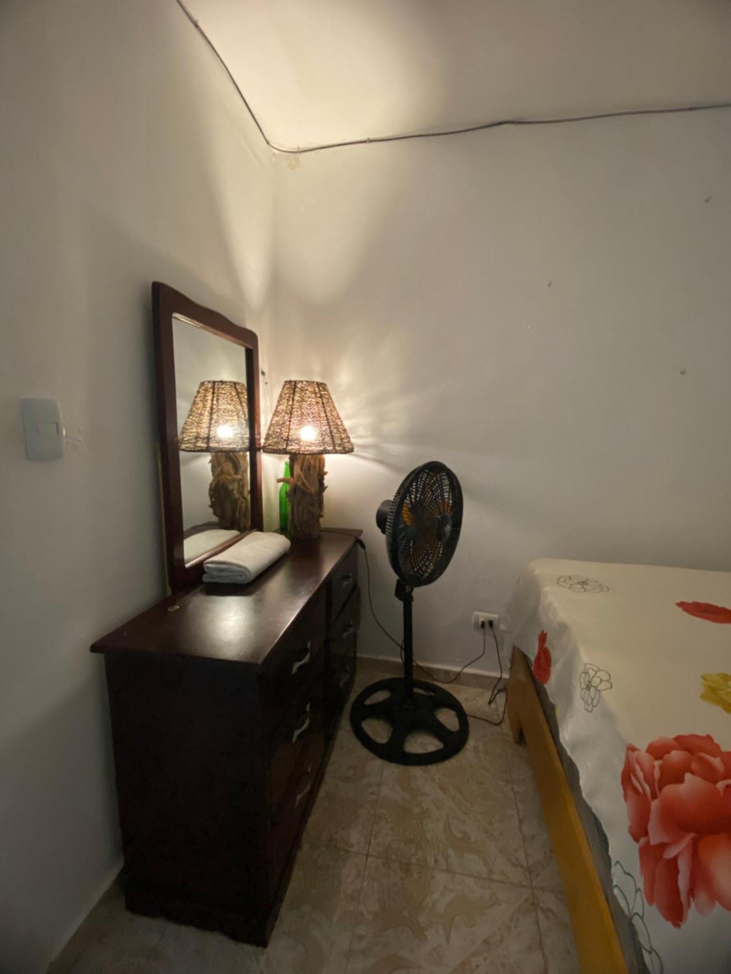 Hostel Watermelon House Samana Ngoại thất bức ảnh